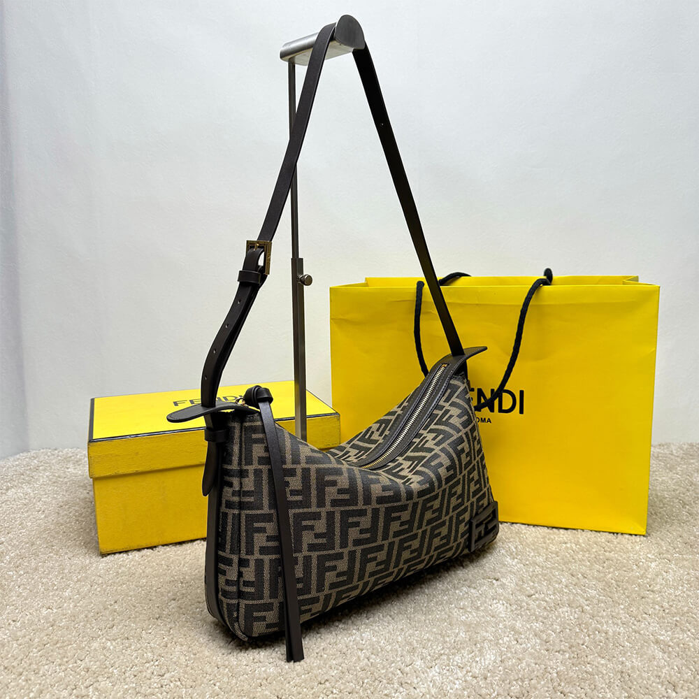 Fendi Simply Fendi Medium Bag - Replica Luxury Bags™