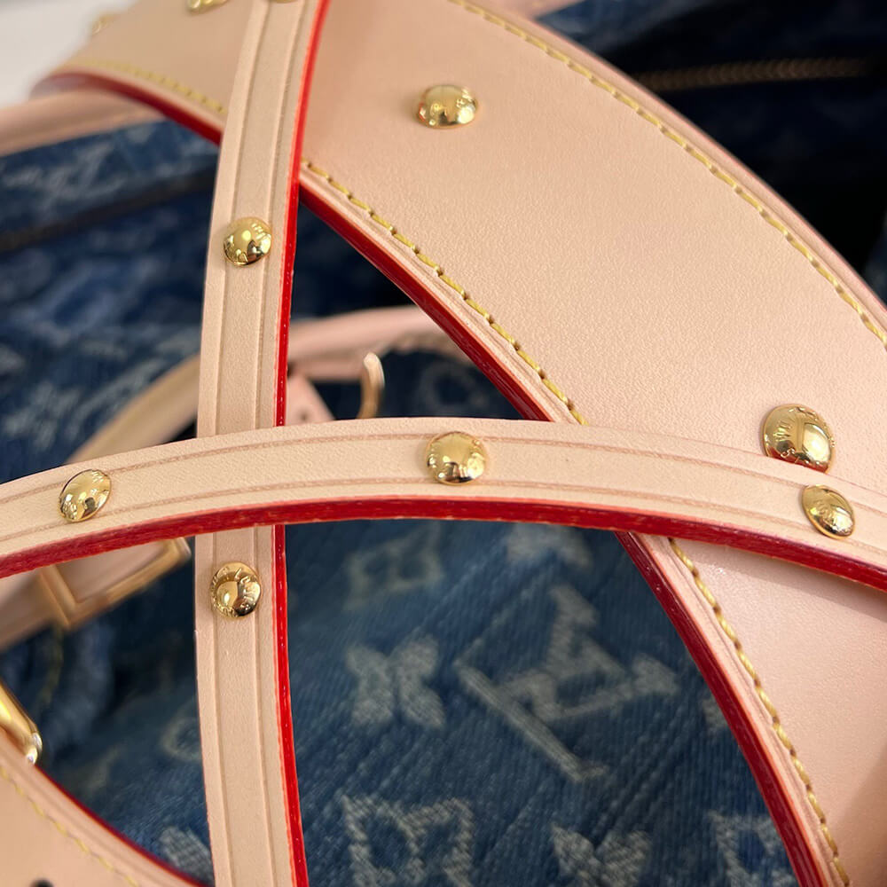 LV CarryAll MM Bag - Replica Luxury Bags™