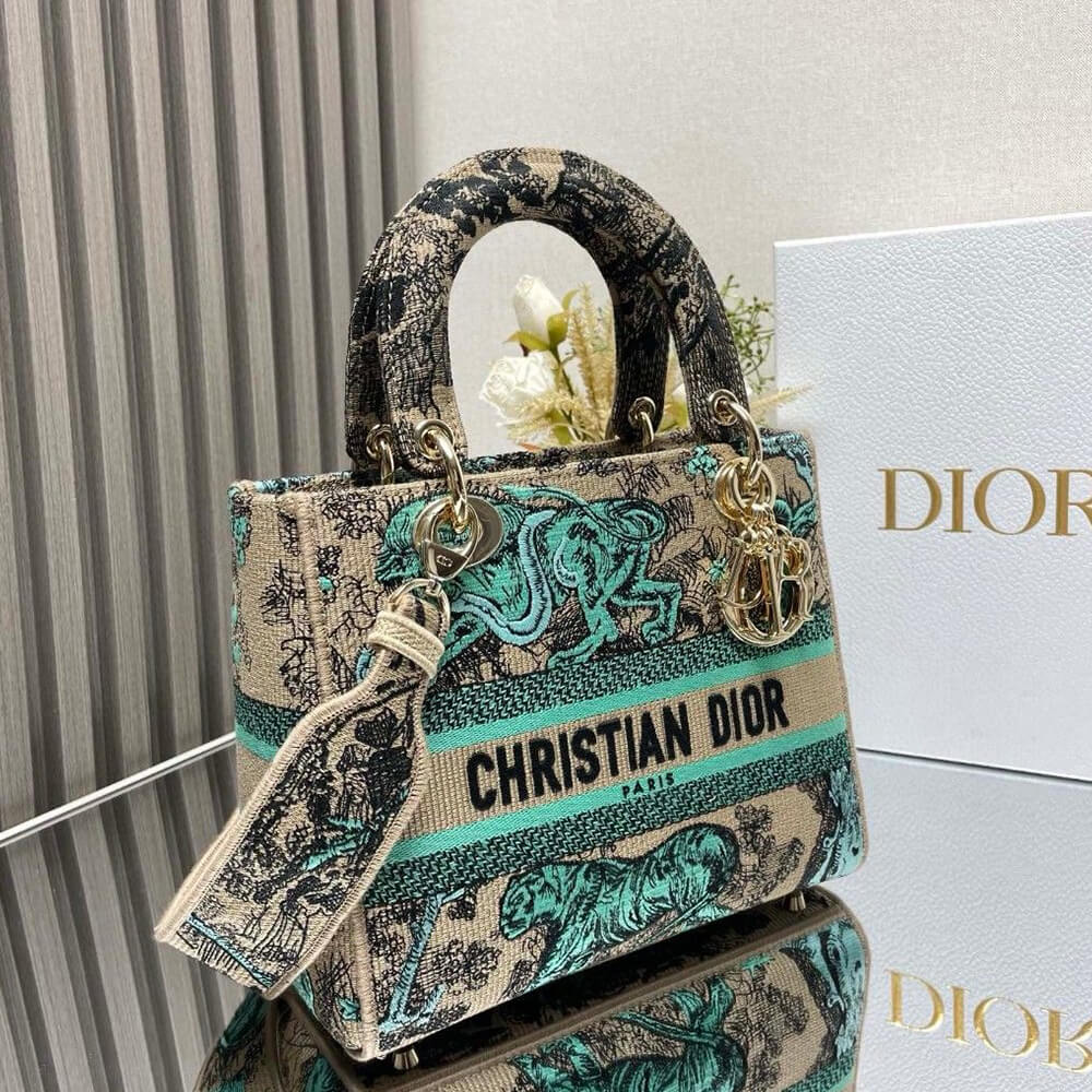 Medium Dioriviera Lady D-Lite Bag - Replica Luxury Bags™