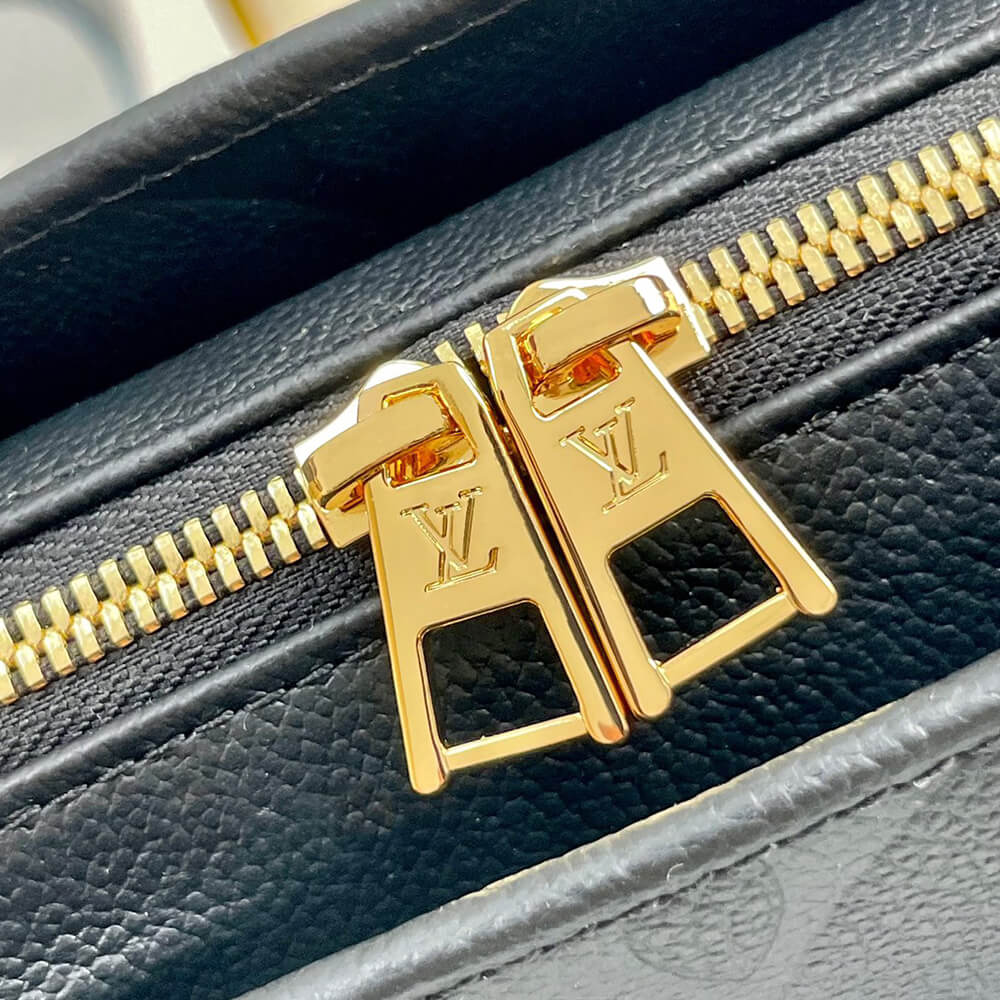 LV OnTheGo East West Bag - Replica Luxury Bags™