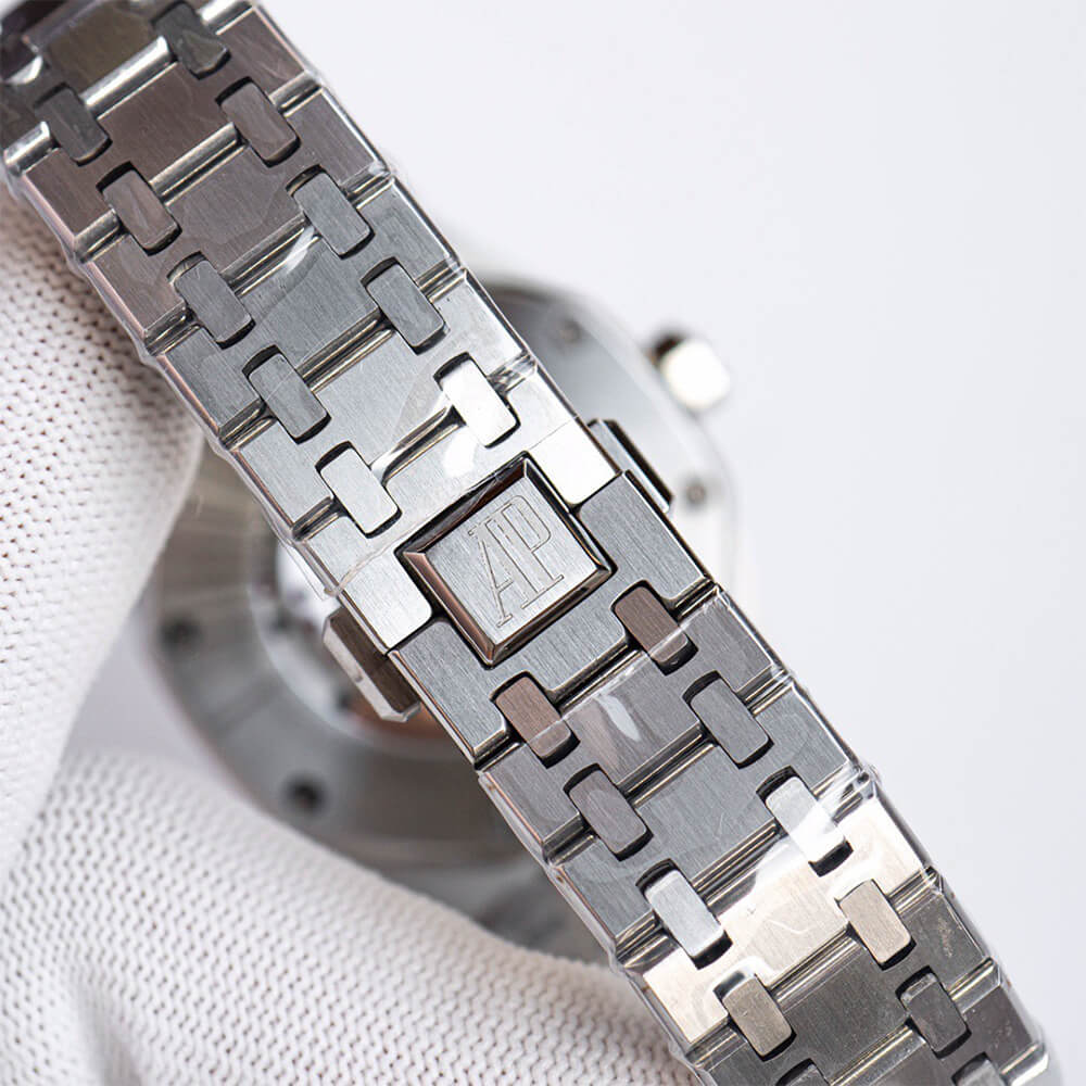 Audemars Piguet Royal Oak 15500 - Replica Luxury Bags™