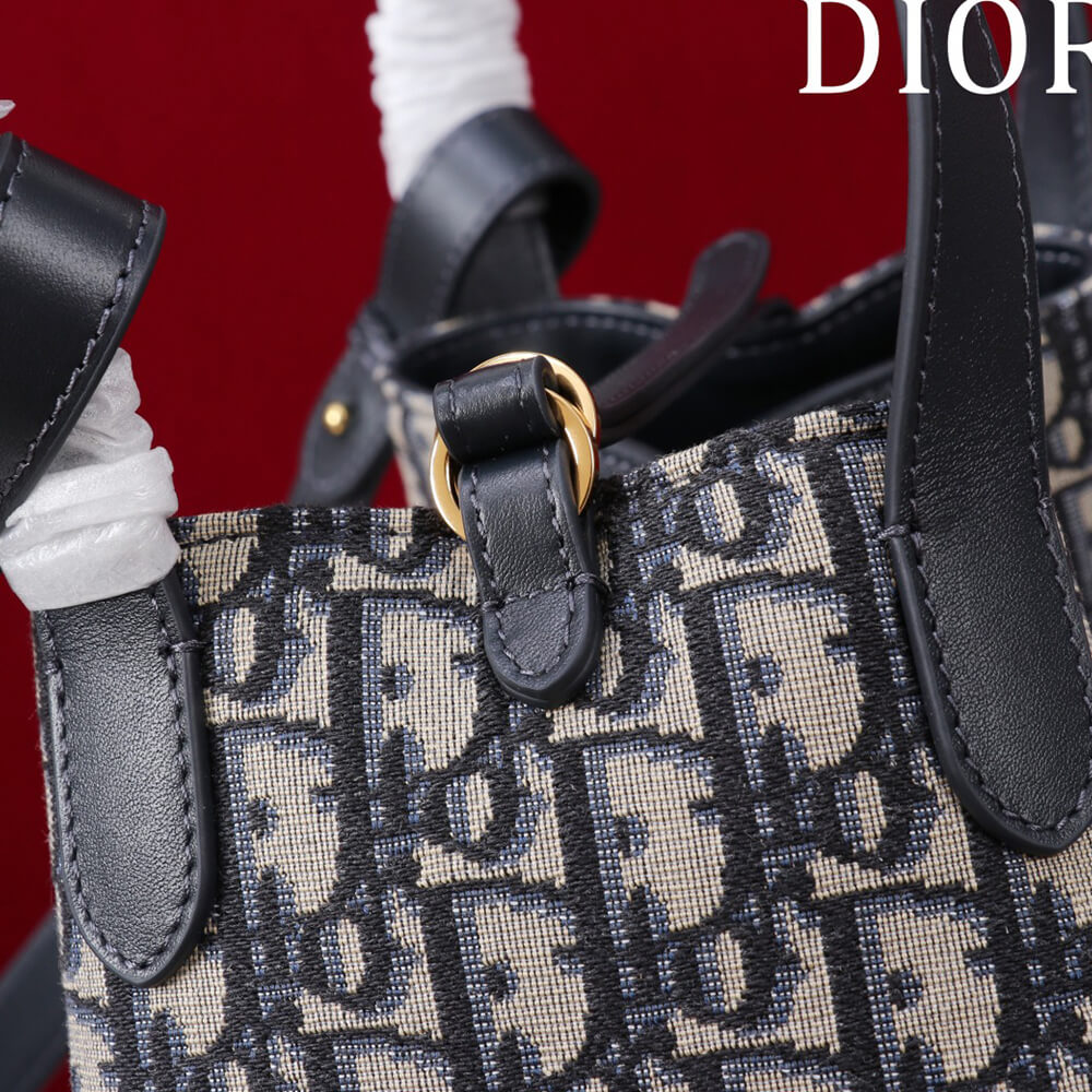 Dior Medium Signature Bucket Bag - Replica Luxury Bags™
