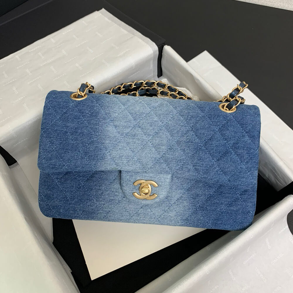Chanel Classic 11.12 Handbag in Vintage Denim - Replica Luxury Bags™
