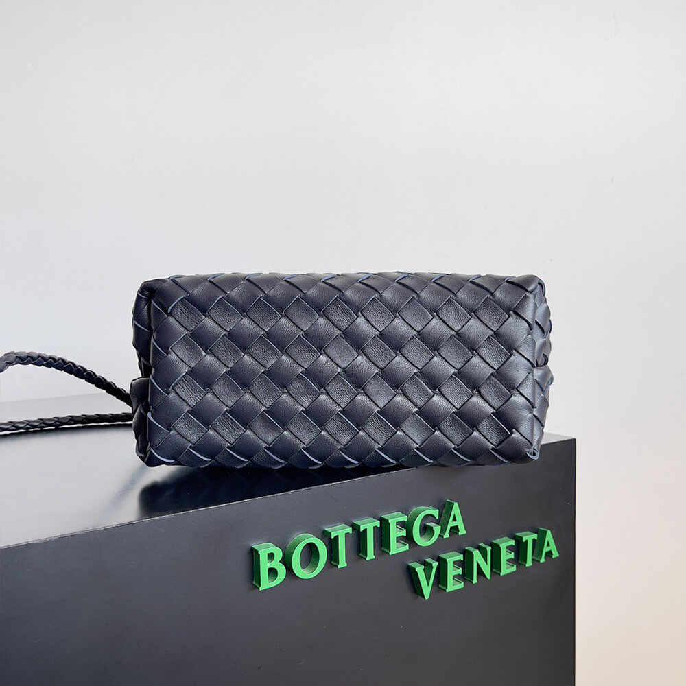 Bottega Veneta Small Andiamo Bag - Replica Luxury Bags™