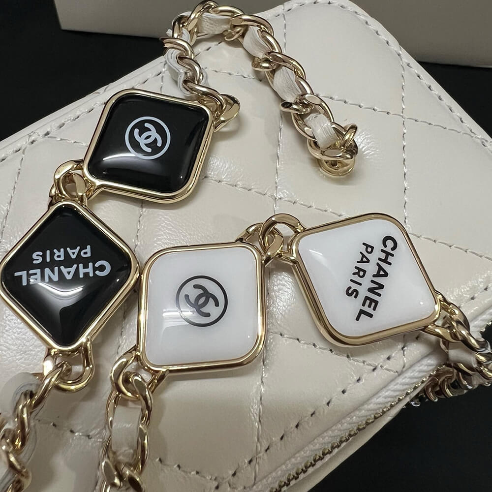 Chanel Vanity Case Bag With Chain - Replica Luxury Bags™