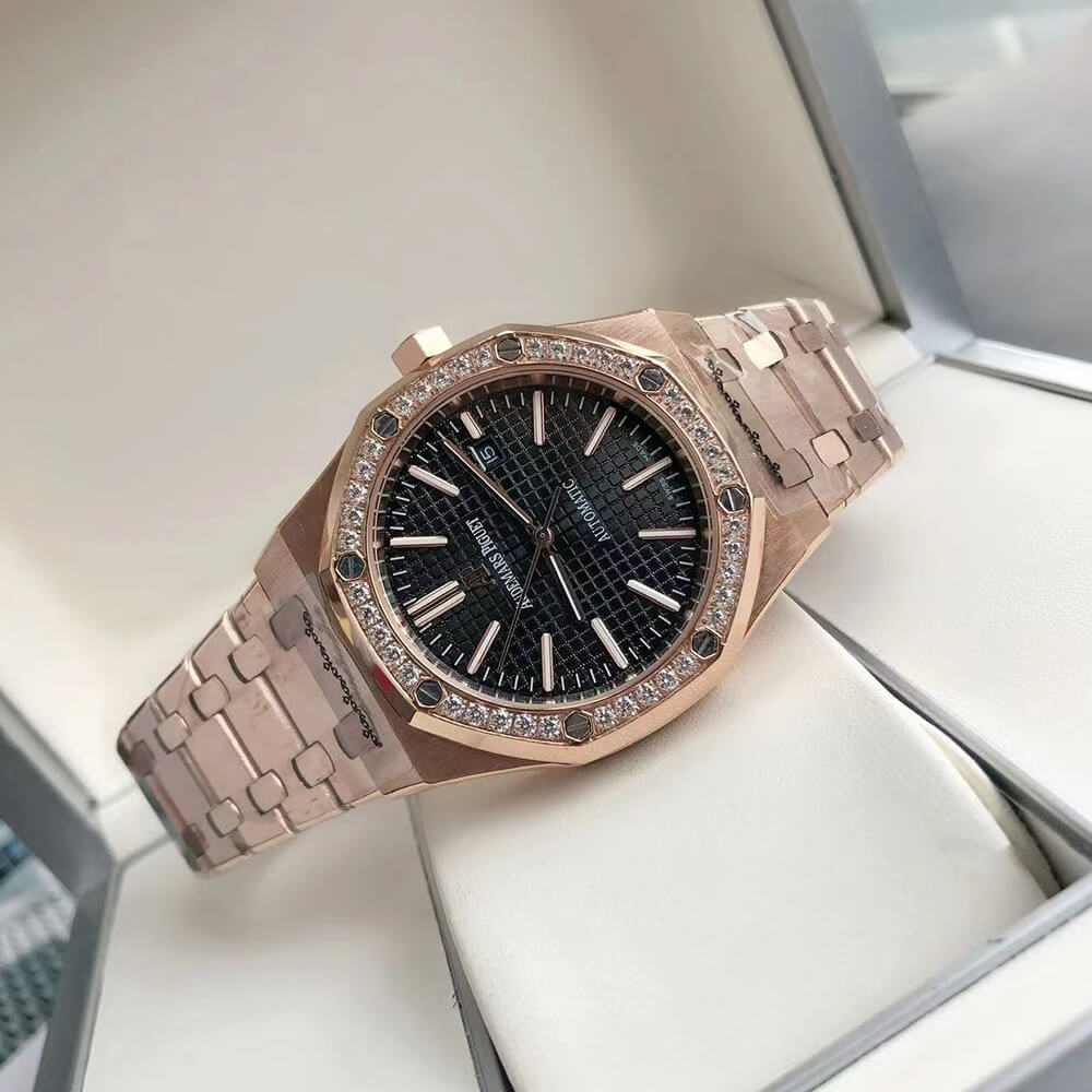 Audemars Piguet Royal Oak 15400 - Replica Luxury Bags™