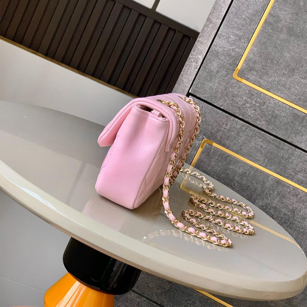 Chanel Flap Phone Holder Bag With Chain - Replica Luxury Bags™