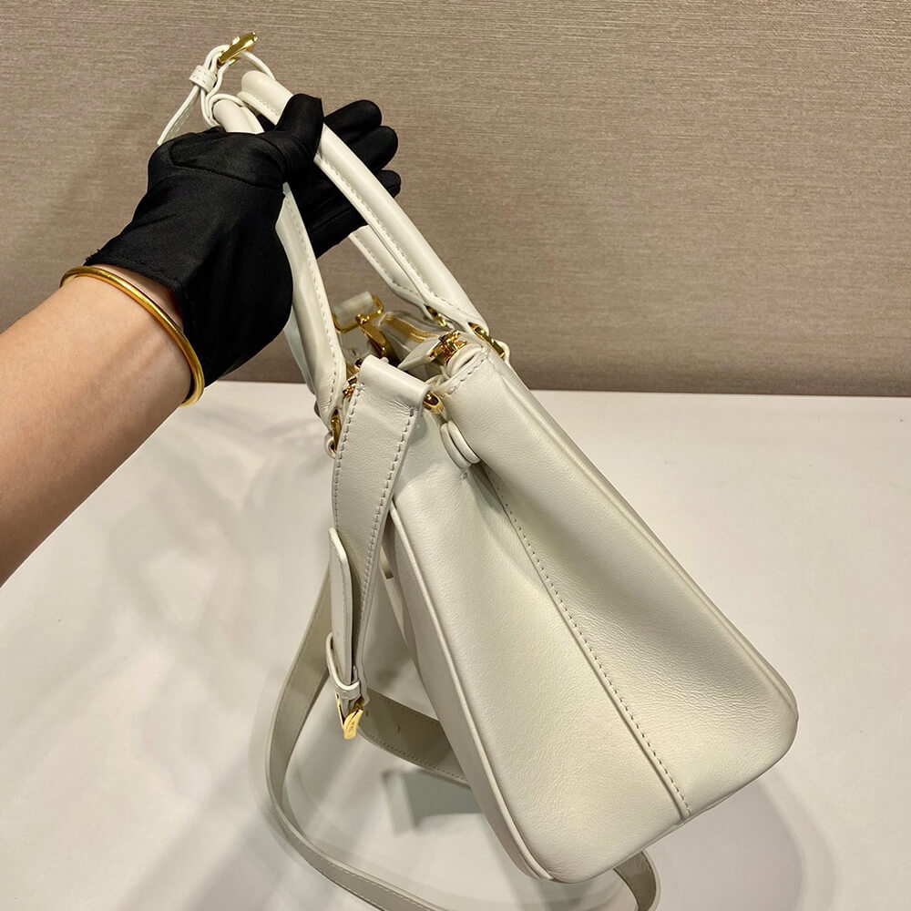 Prada New Medium Prada Galleria Saffiano Leather Bag - Replica Luxury Bags™