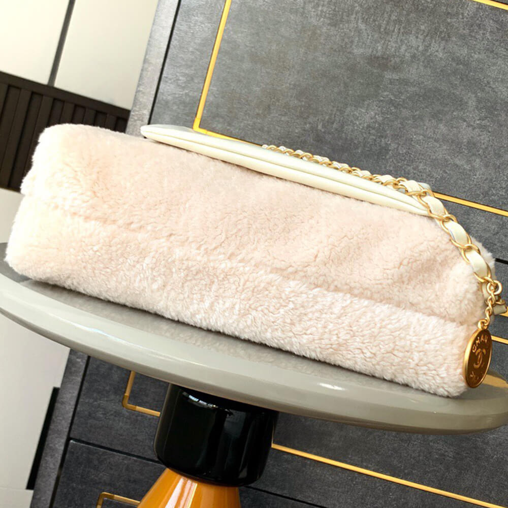 CHANEL 22 SMALL HANDBAG - Replica Luxury Bags™