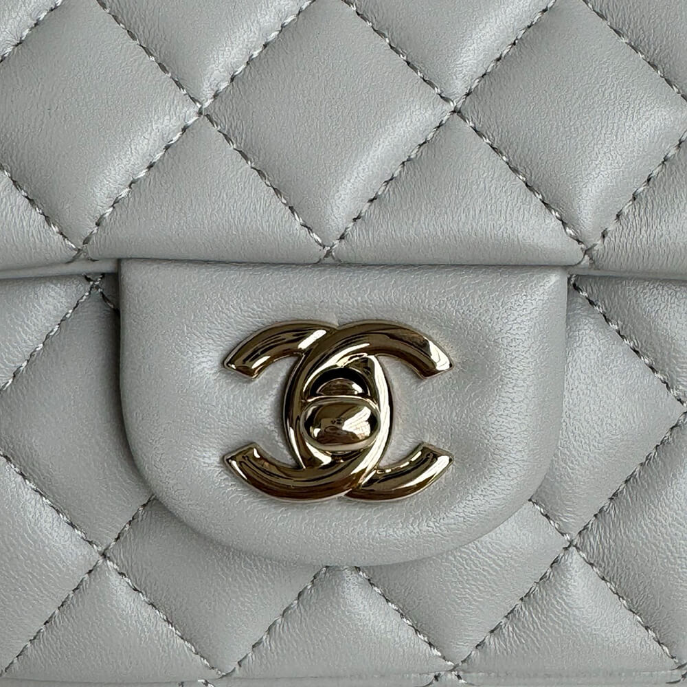Chanel Mini Classic Handbag With Top Handle - Replica Luxury Bags™