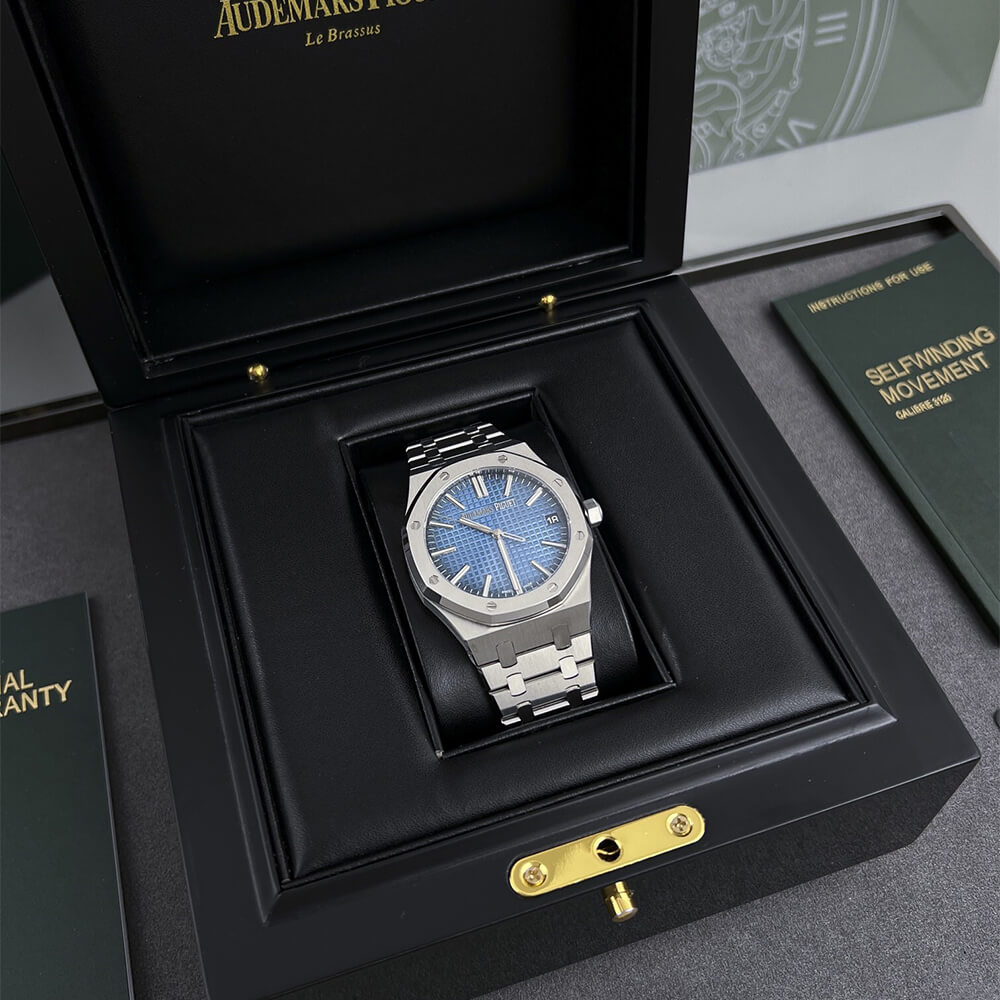 Audemars Piguet Royal Oak 15510ST - Replica Luxury Bags™