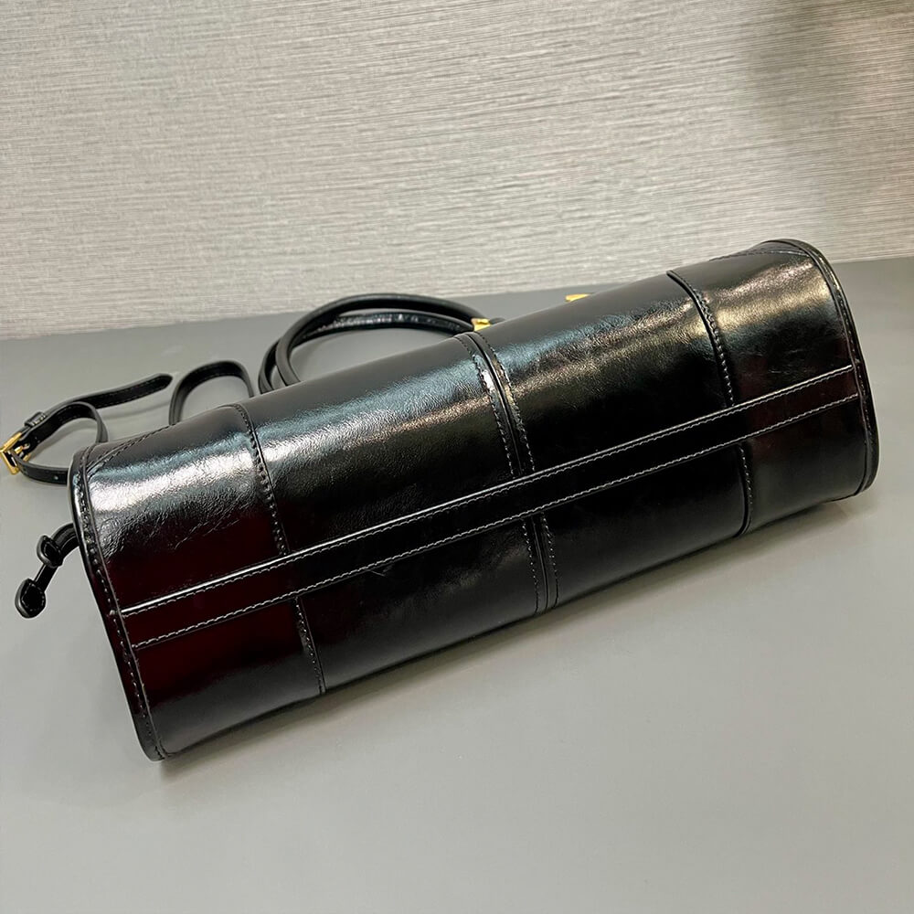 Prada Medium leather handbag - Replica Luxury Bags™