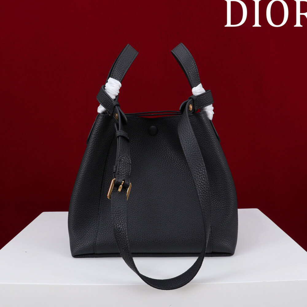 Dior Medium Signature Bucket Bag - Replica Luxury Bags™