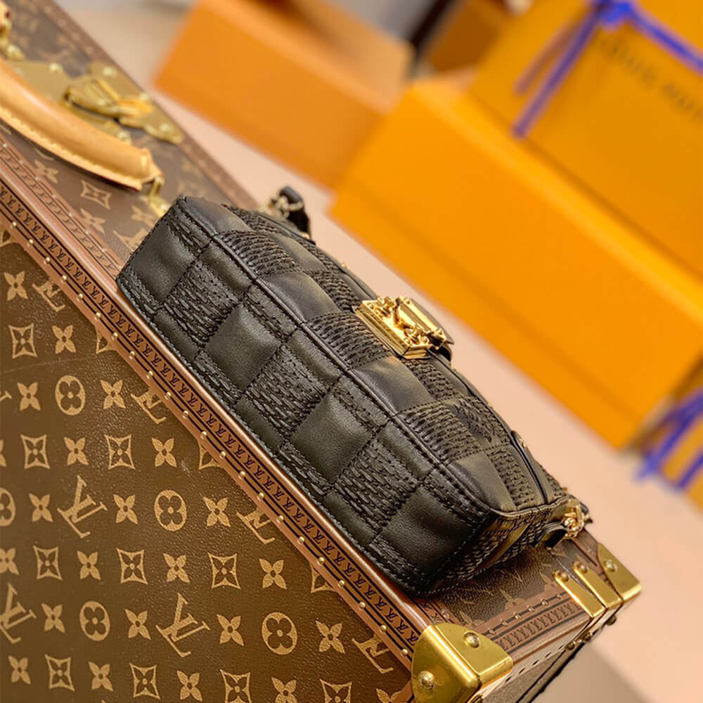 LV Pochette Troca Bag - Replica Luxury Bags™