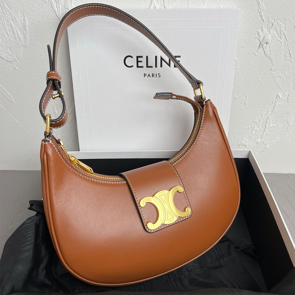 CELINE MEDIUM AVA TRIOMPHE BAG in Smooth Calfskin - Replica Luxury Bags™