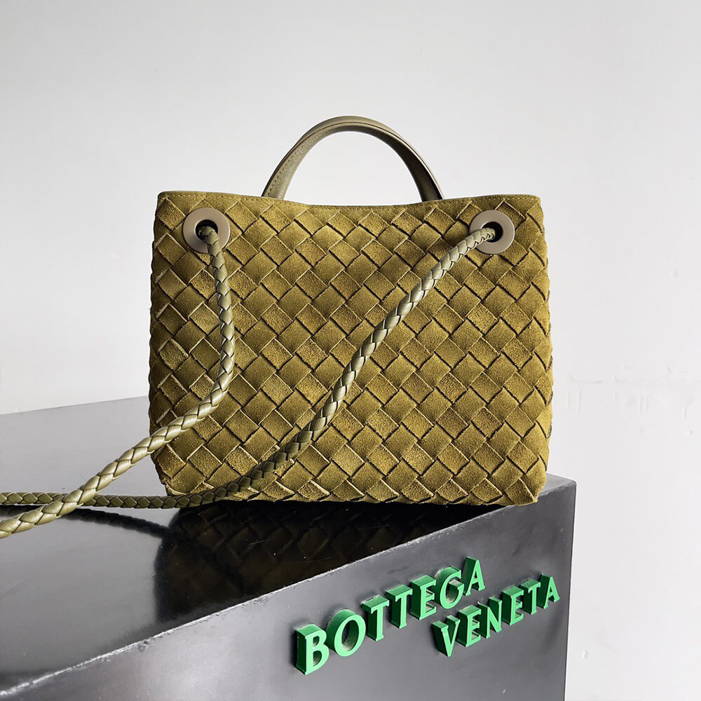 Bottega Veneta Small Andiamo Bag - Replica Luxury Bags™