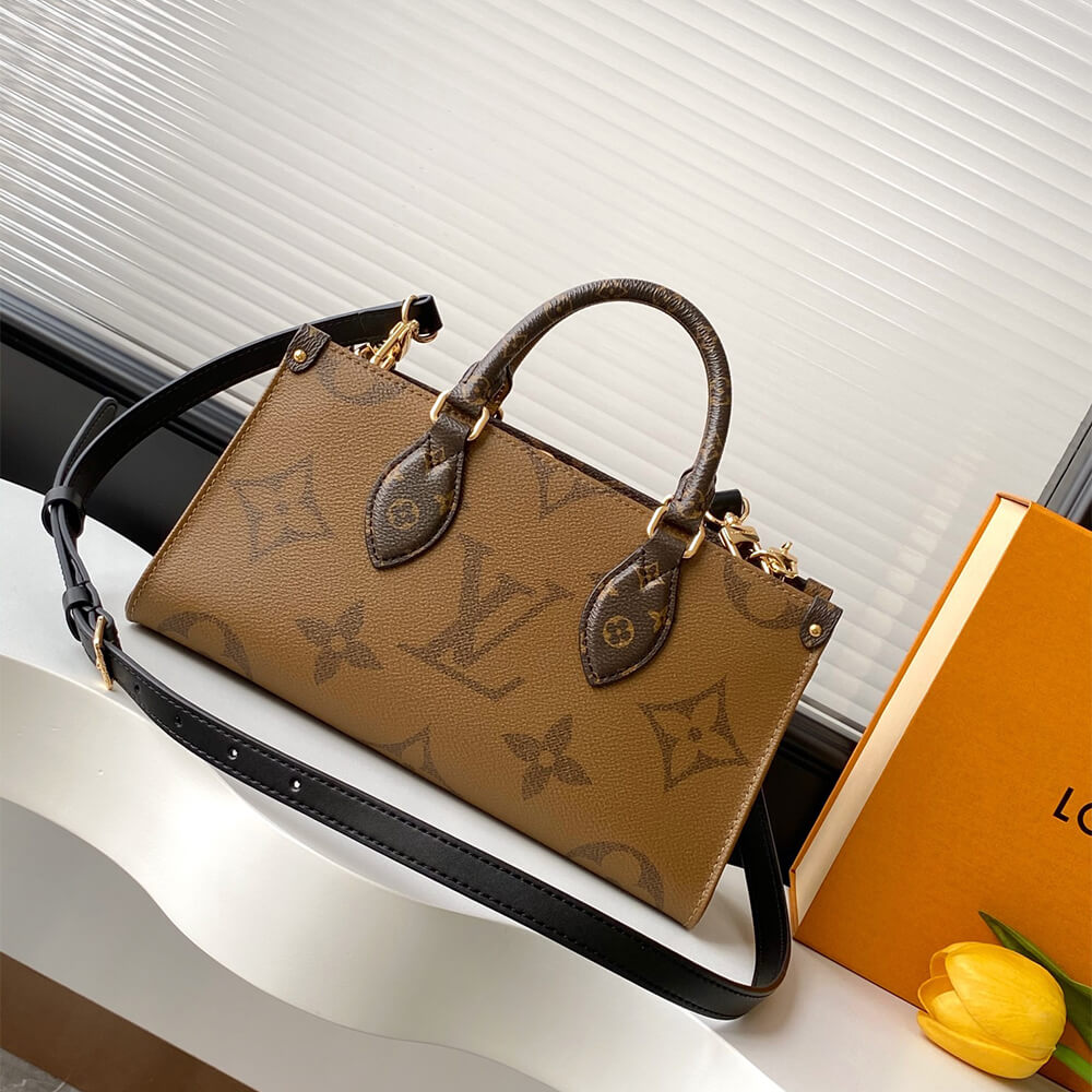 LV OnTheGo East West Chain Bag - Replica Luxury Bags™