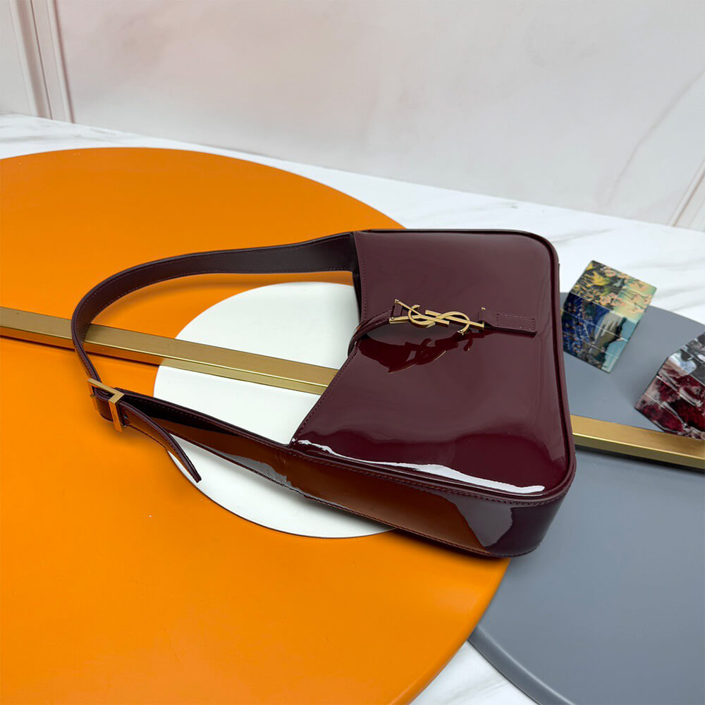 YSL le 5 a 7 in patent leather Bag - Replica Luxury Bags™