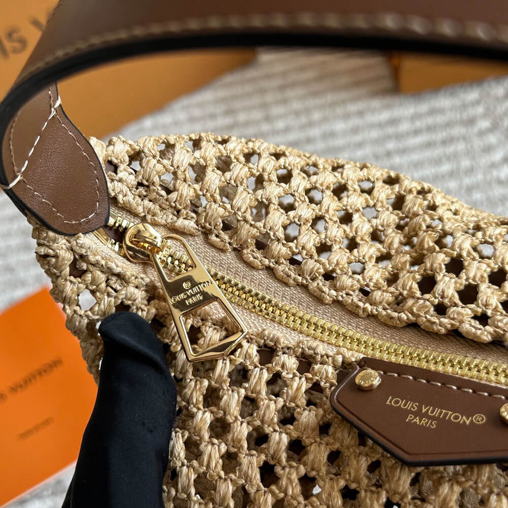 LV Hills Pochette Bag - Replica Luxury Bags™