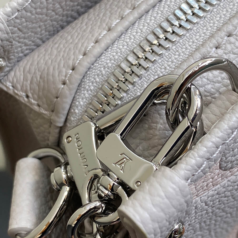 LV OnTheGo East West Chain Bag - Replica Luxury Bags™