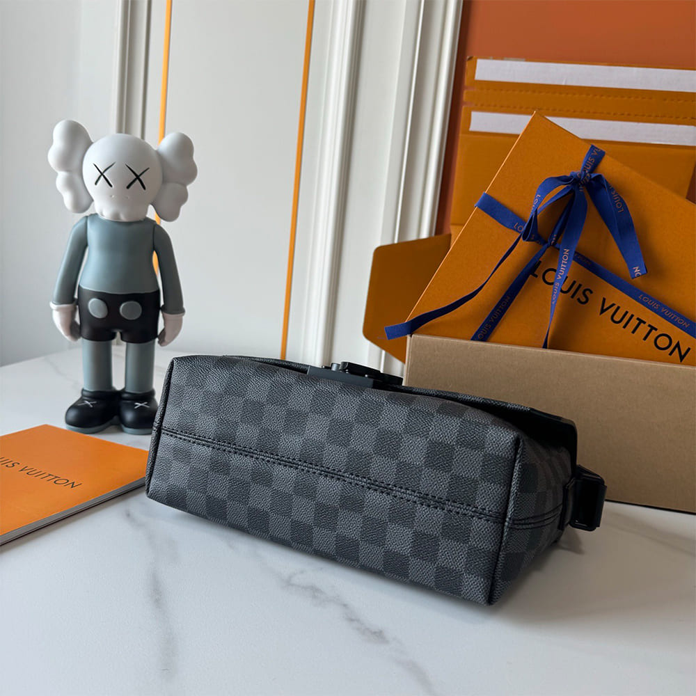 LV S-Cape Messenger Bag - Replica Luxury Bags™