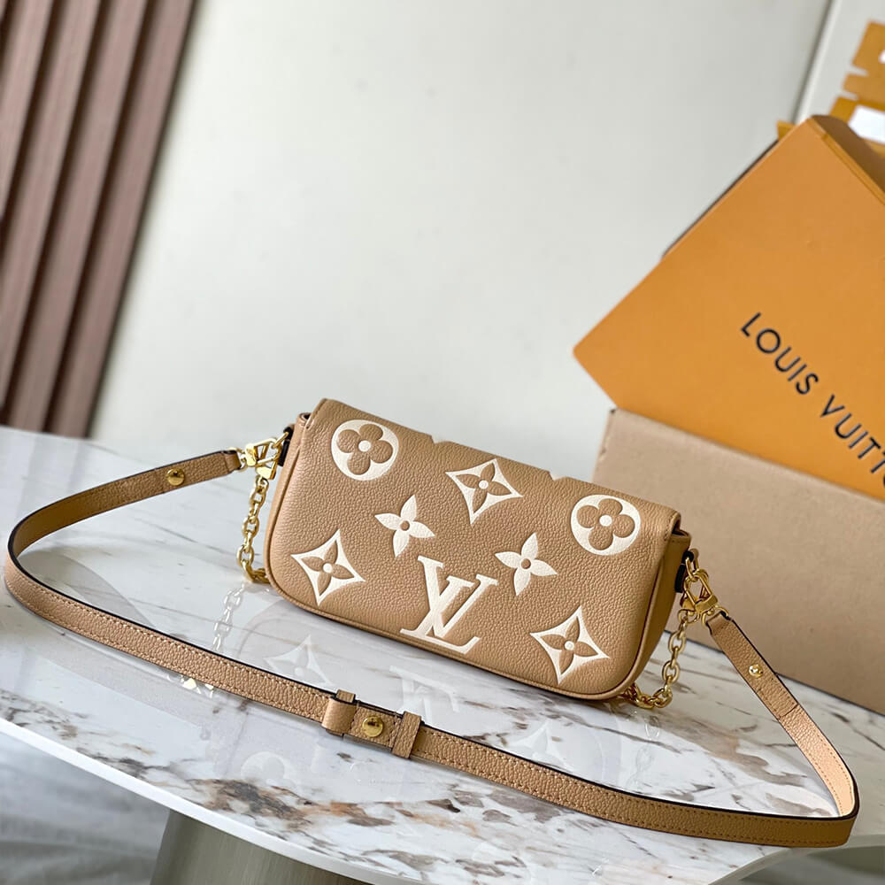 LV Wallet on Chain Ivy Bag - Replica Luxury Bags™