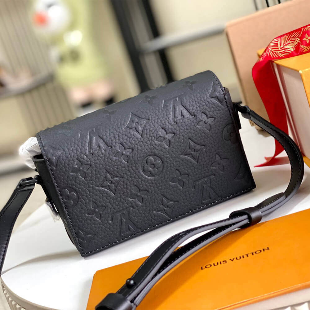 LV Steamer Wearable Wallet Bag - Replica Luxury Bags™