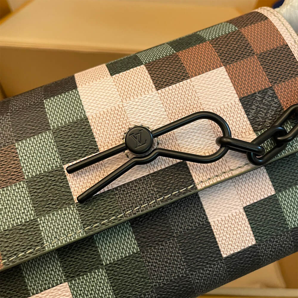 LV Steamer Wearable Wallet Bag - Replica Luxury Bags™