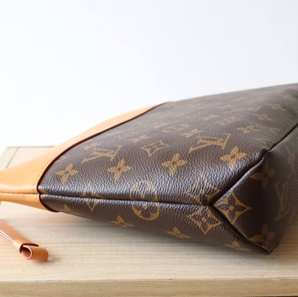 LV Pochette Voyage Souple Bag - Replica Luxury Bags™