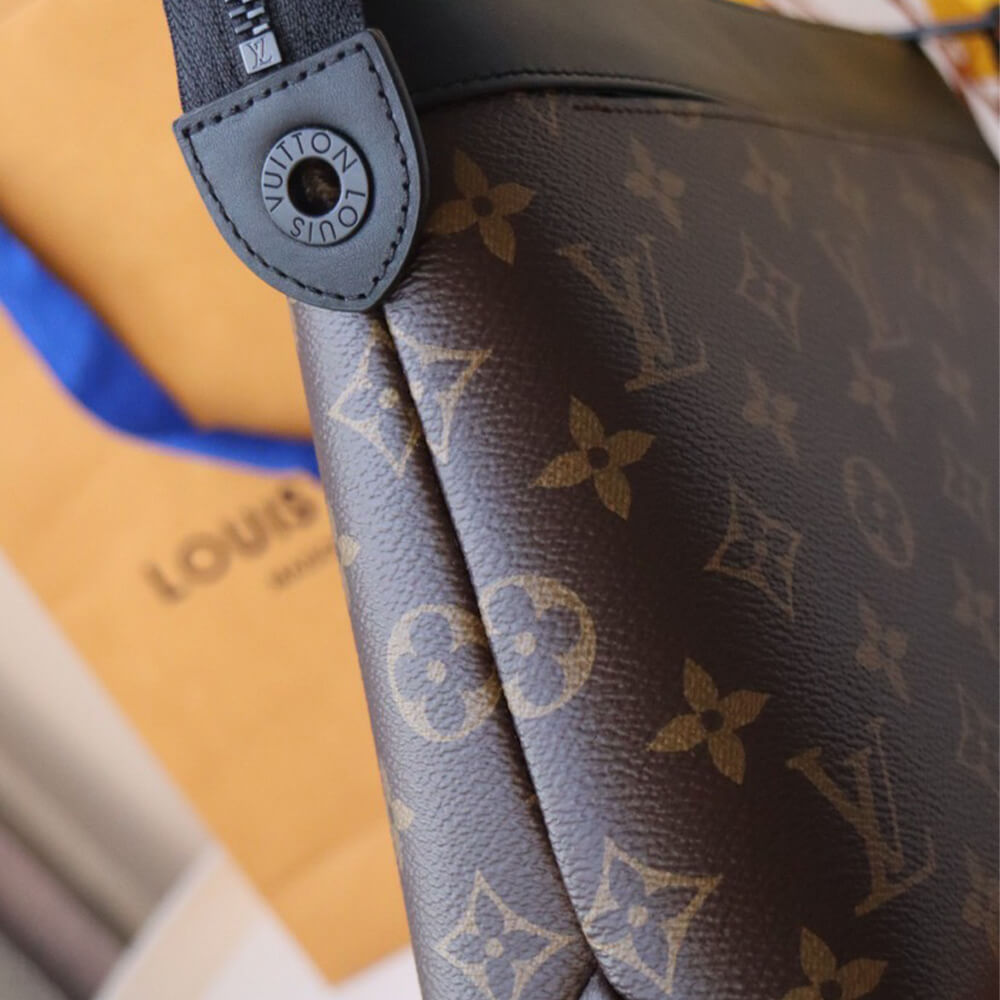 LV Pochette Voyage Souple Bag - Replica Luxury Bags™