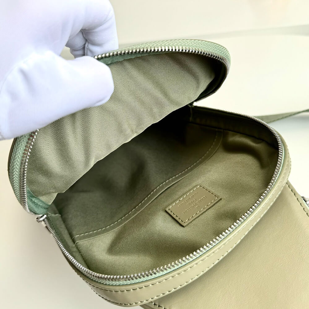 LV Avenue Slingbag - Replica Luxury Bags™