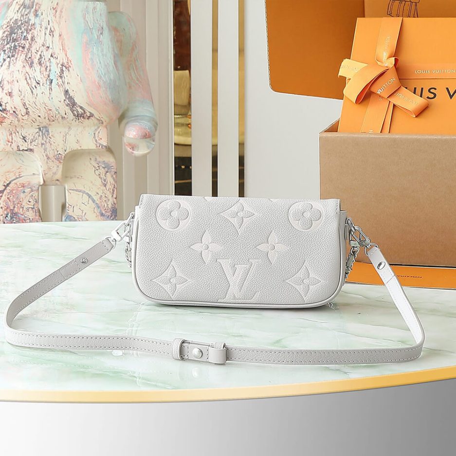 LV Wallet on Chain Ivy Bag - Replica Luxury Bags™