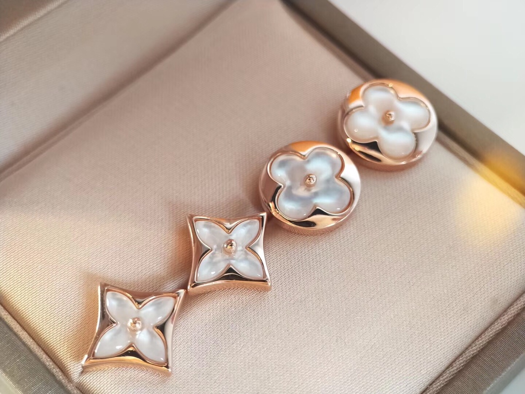 Louis Vuitton Dainty Rose Gold White Mother of Pearl Stud Earrings - Rep Fashion™