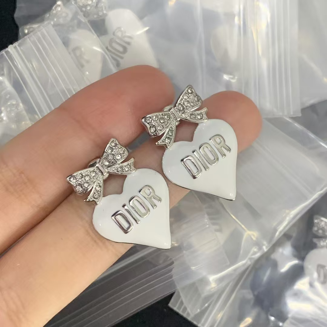 Dior Enamel Bow with Heart Earrings - Rep Fashion™