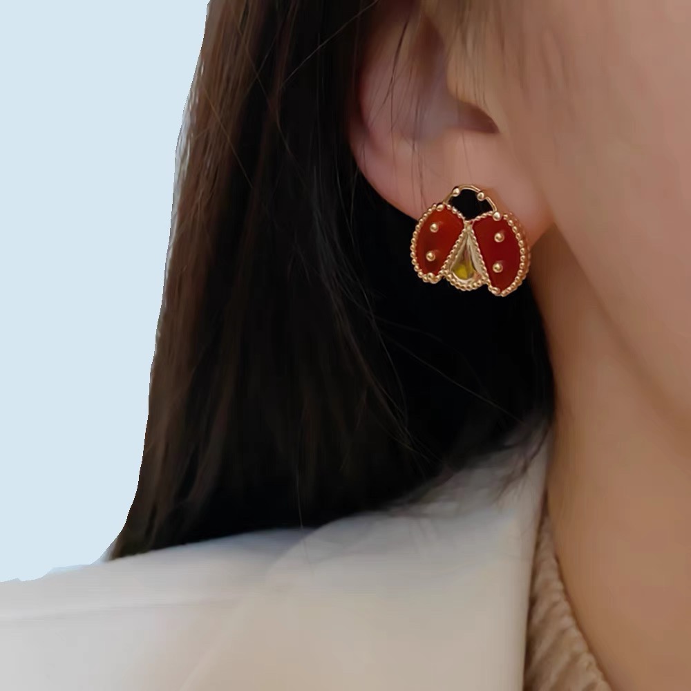VCA Lucky Spring Ladybug Earrings - Rep Fashion™