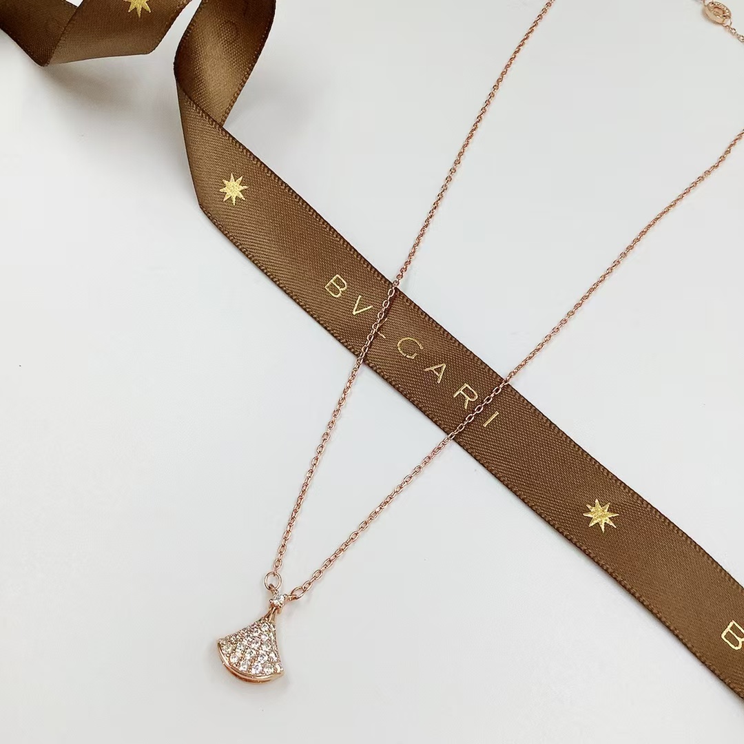 Bvlgari Divas' Dream Necklace - Rep Fashion™