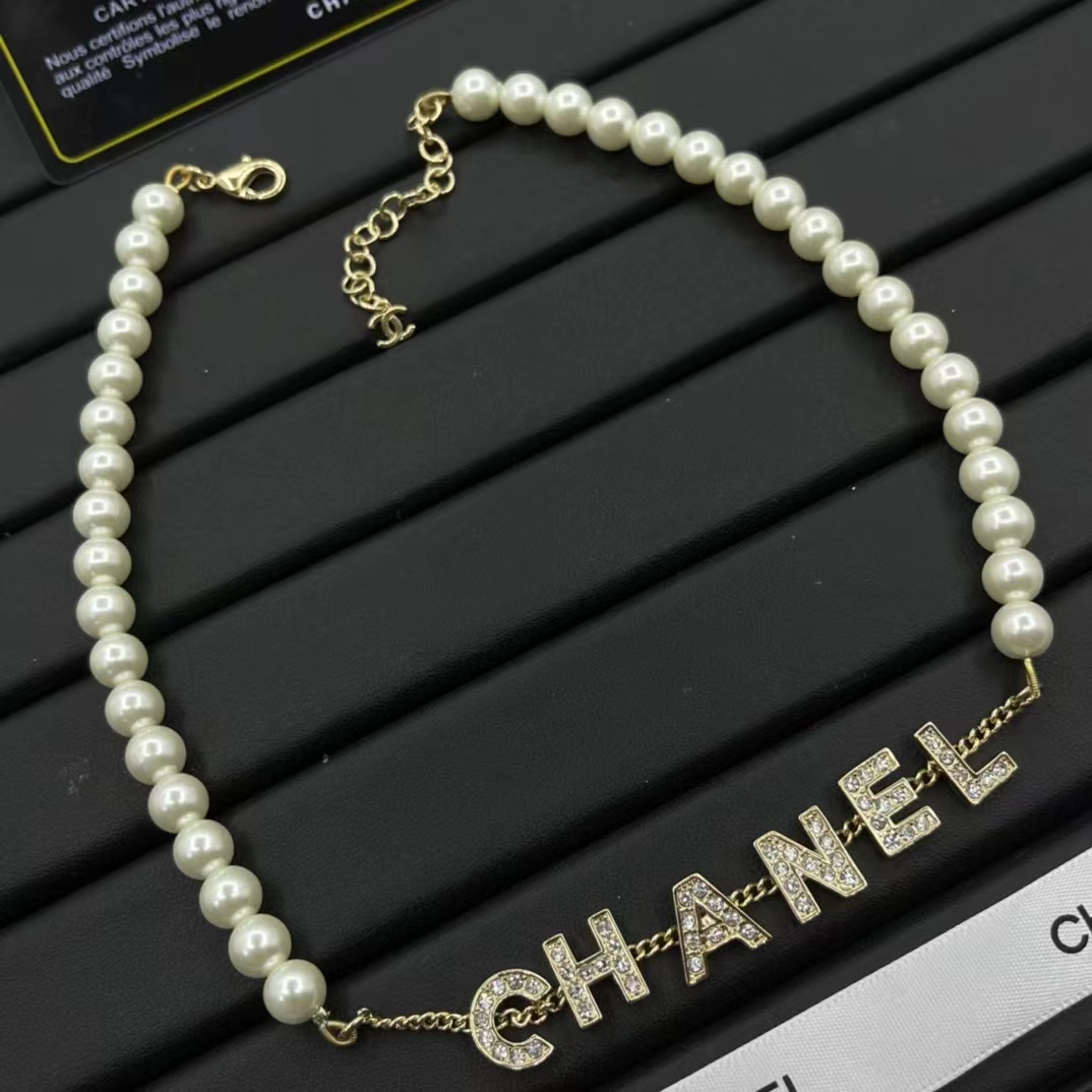 Chanel Letter Pednant Pearl Chain Necklace - Rep Fashion™