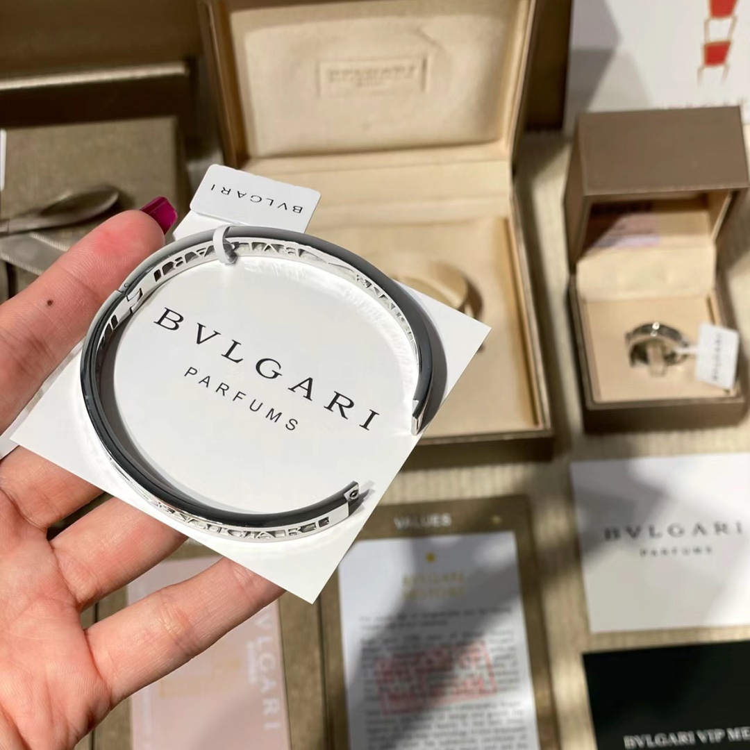 Bvlgari Hollow Monogram B.zero1 Bangle Bracelet - Rep Fashion™