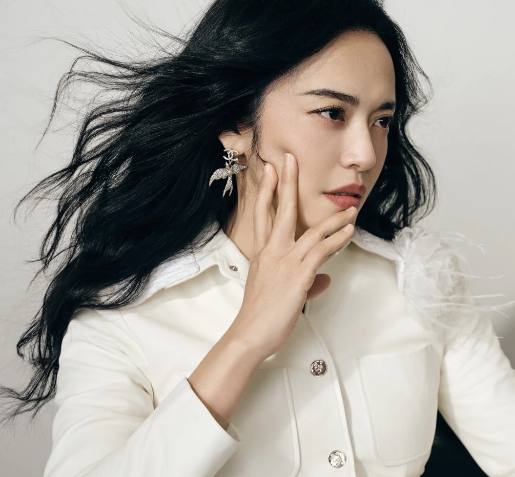 Chanel Fly Bird Earrings - Rep Fashion™