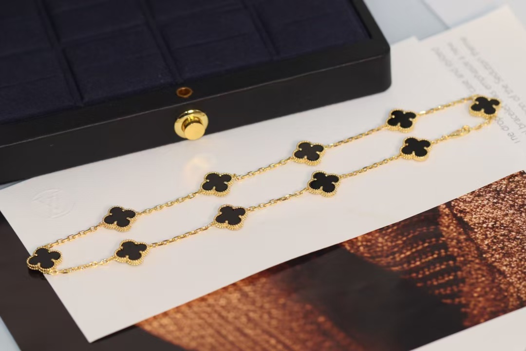 VCA Vintage Alhambra Necklace, 10 Motifs - Rep Fashion™