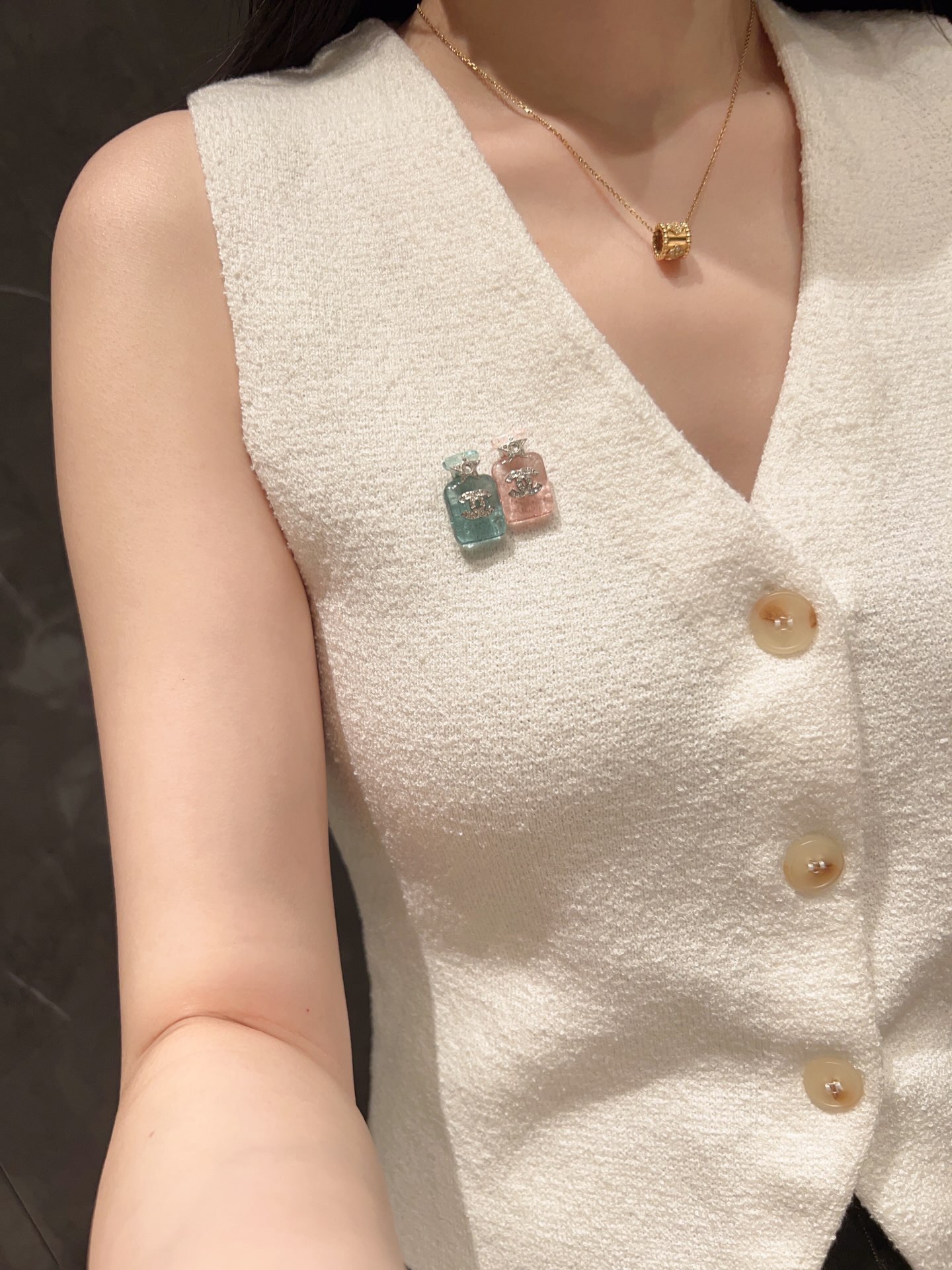 Chanel Jelly Green Perfume Bottle Brooch - Rep Fashion™