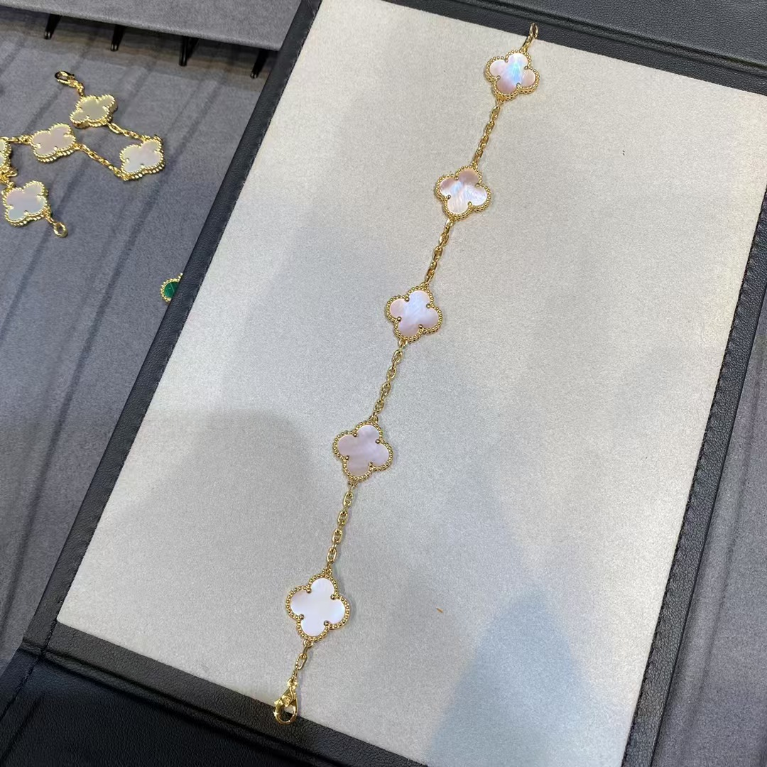 VCA Natural Pink Mother of Pearl Vintage Alhambra Bracelet, 5 Motifs - Rep Fashion™