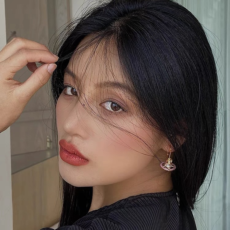 Vivienne Westwood Enamel Saturn Pearl Earrings - Rep Fashion™