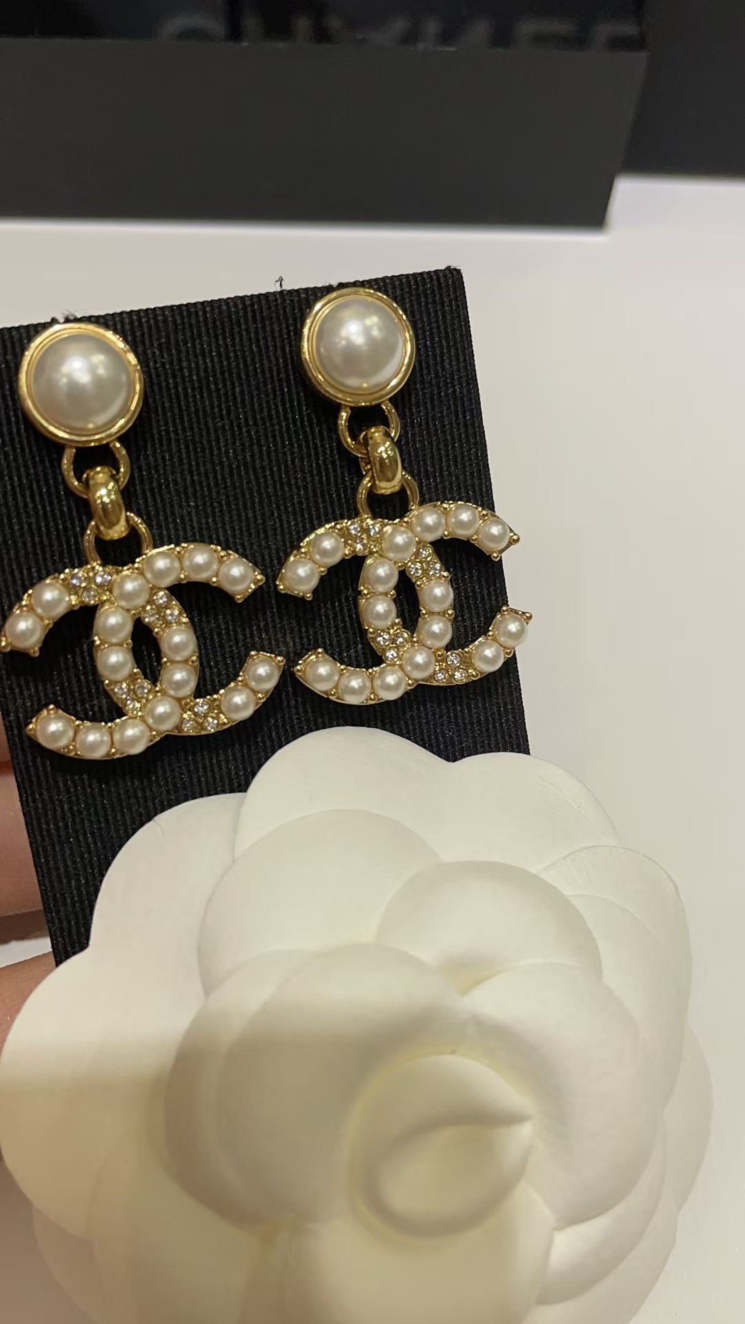 Chanel Pearl Paved Double C Earrings - Rep Fashion™
