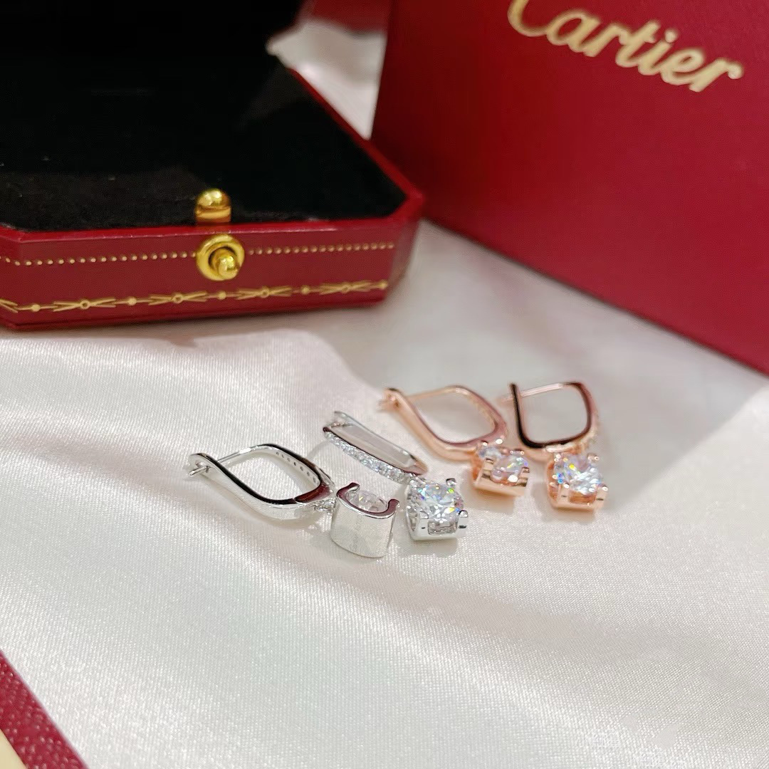 Cartier Square Diamond Dangle Earrings - Rep Fashion™