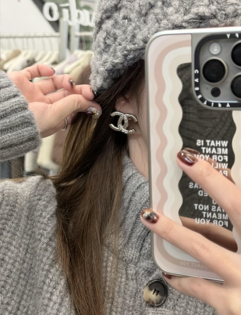 Chanel Enamel Monogram CC Earrings - Rep Fashion™