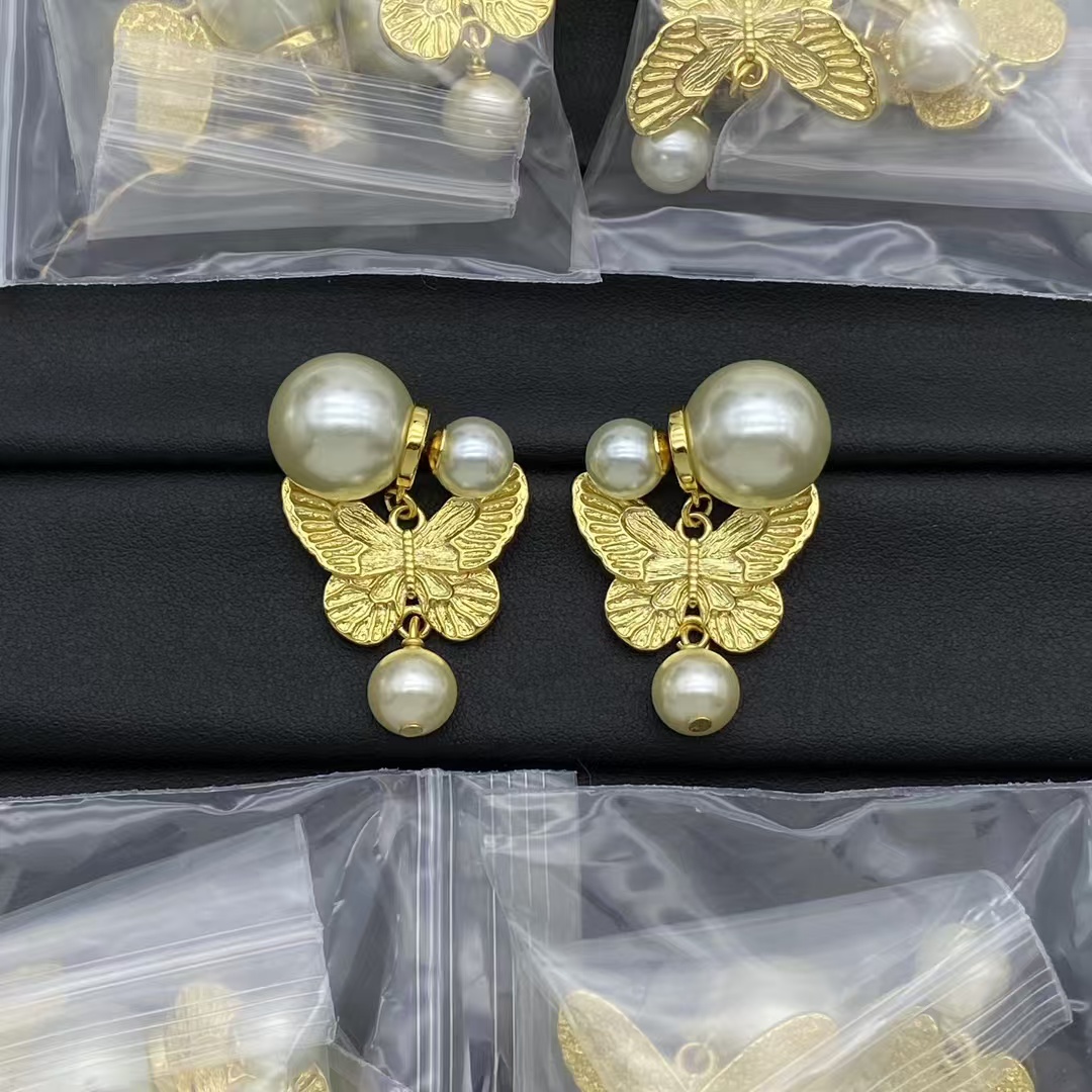 Dior Butterfly with Pearl Earrings - Rep Fashion™