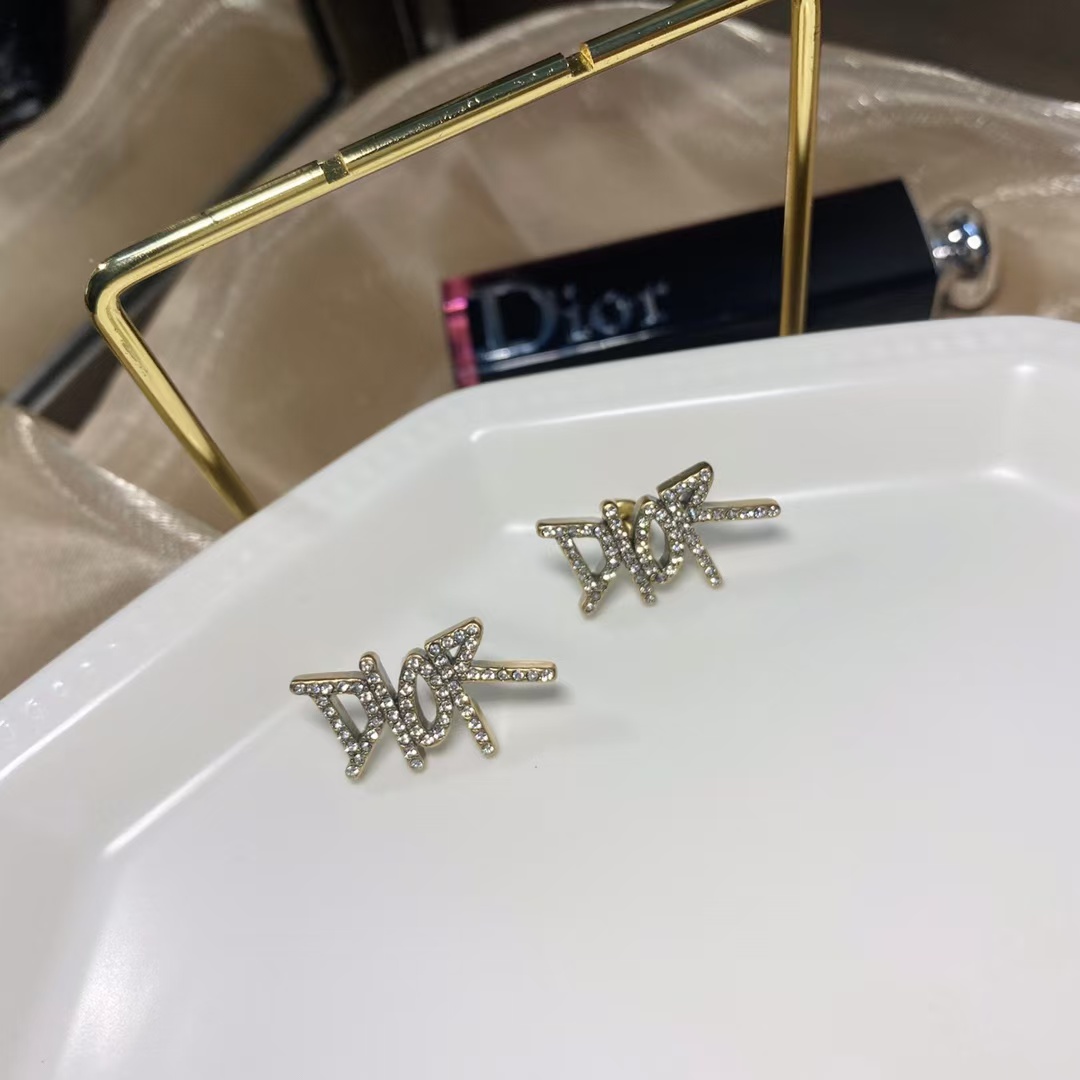 Dior Letters Stud Earrings - Rep Fashion™