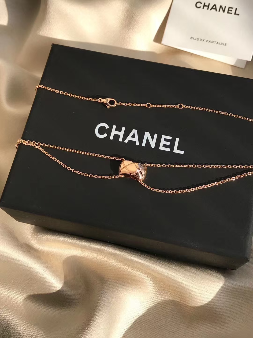 Chanel Coco Crush Rose Gold Necklace - Rep Fashion™