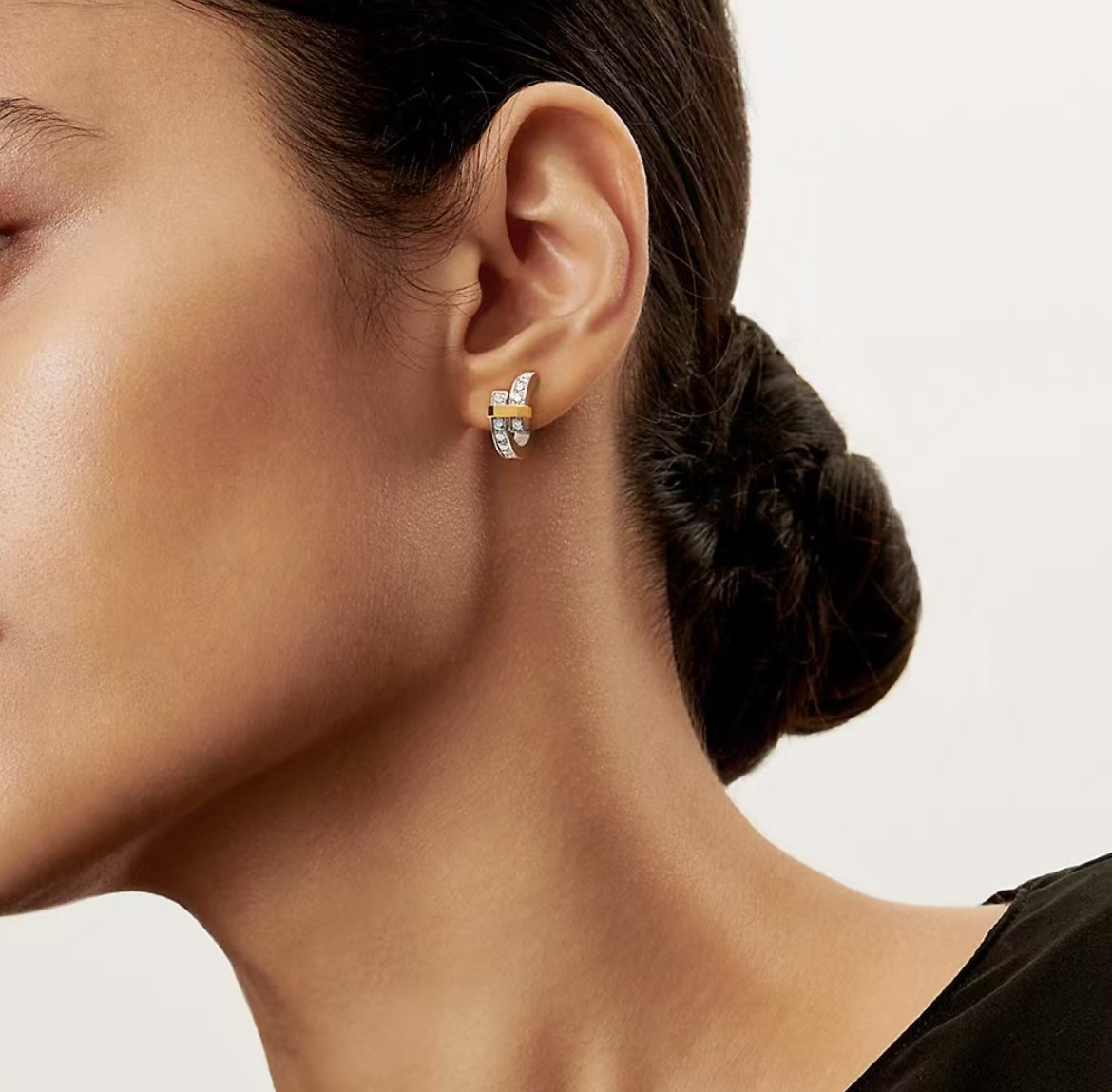 Tiffany Edge Hoop Earrings - Rep Fashion™